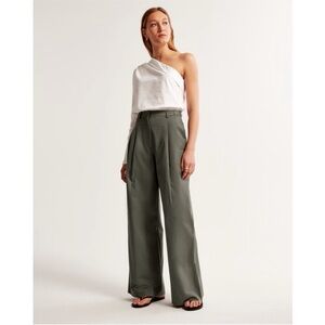 Abercrombie & Fitch Olive Wide Leg Pants